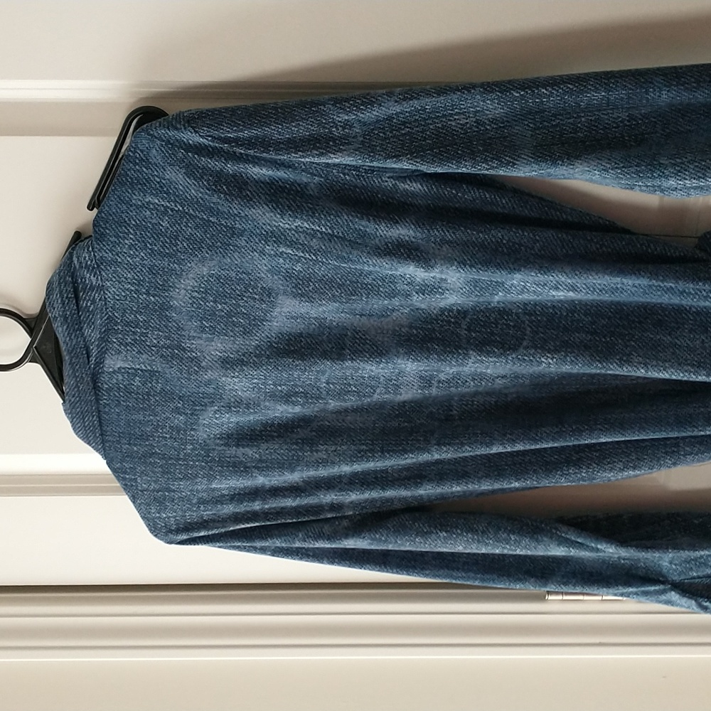 LuLaRoe medium blue teal - Picture 8 of 9